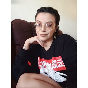 Meet your Posher, Melissa